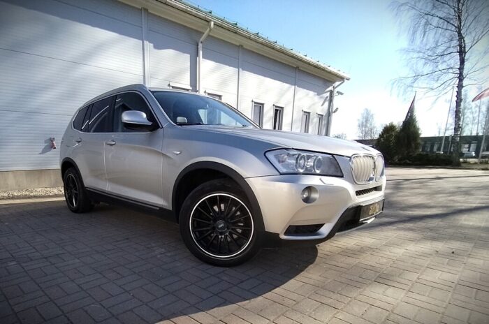 BMW X 3 xDrive 35d Steptronic - Image 2