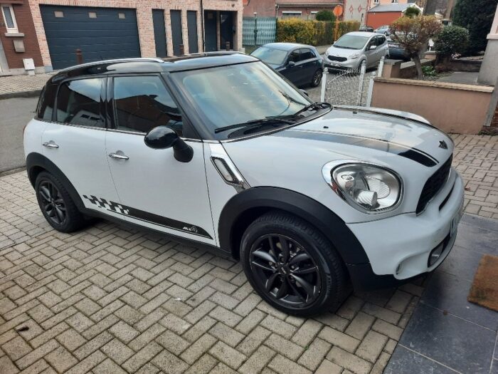 Mini Countryman Cooper SD - Image 14