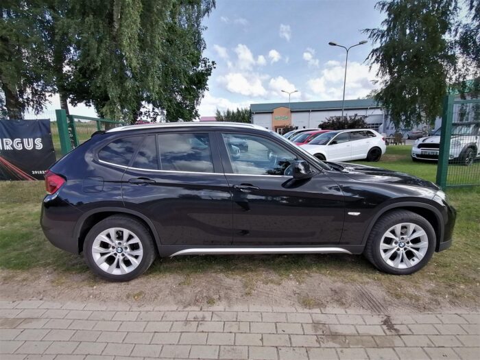 BMW X1 xDrive 23d Steptronic "xLine" - Image 16