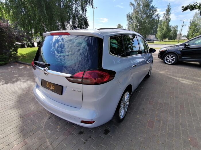 Opel Zafira Tourer 1,6 CDTI "Innovation" - Image 11