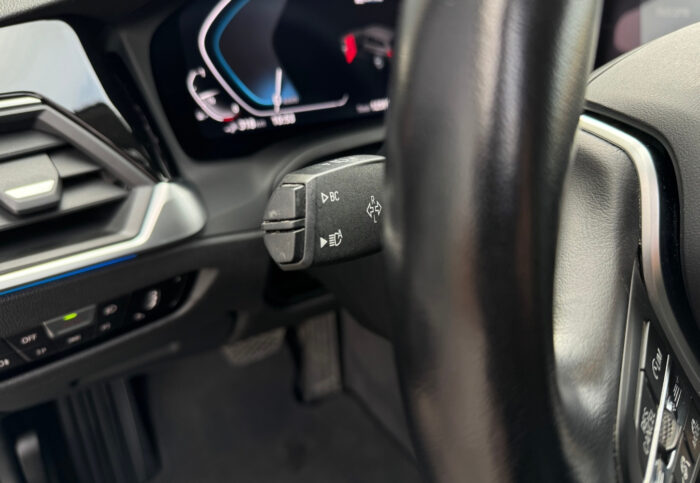 BMW 330e Touring Steptronic "Advantage" - Image 11