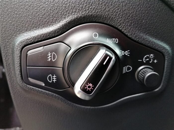 Audi A3 Sportback 2,0 TDI DSG "Ambition" - Image 40