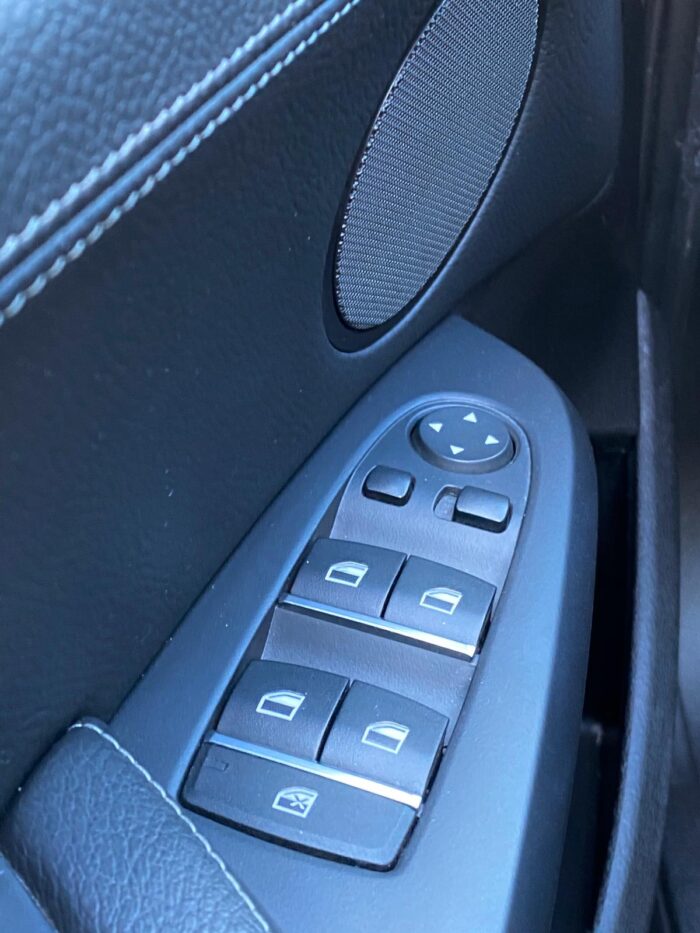 BMW X3 xDrive20d Steptronic - Image 25