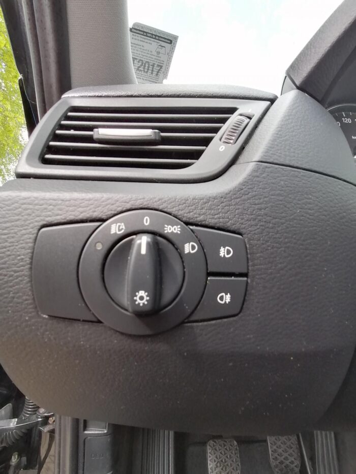 BMW X1 xDrive 20d "xLine" - Image 25