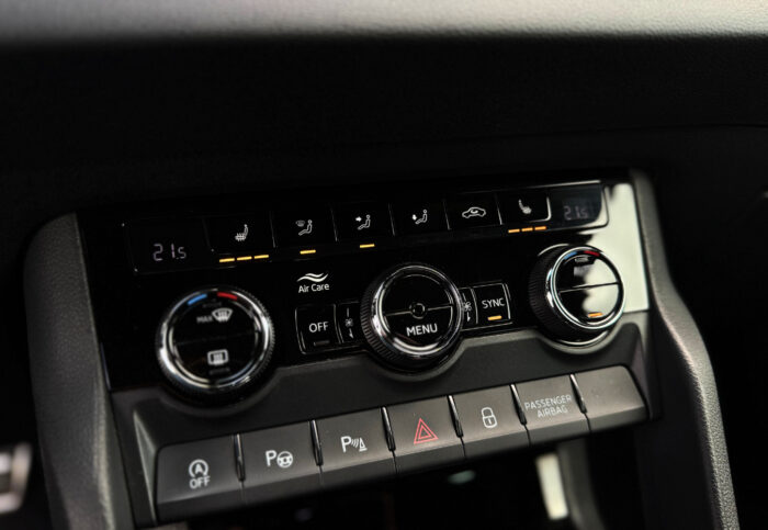 Skoda Karoq 2.0 TSI Sportline - AWD - Image 16