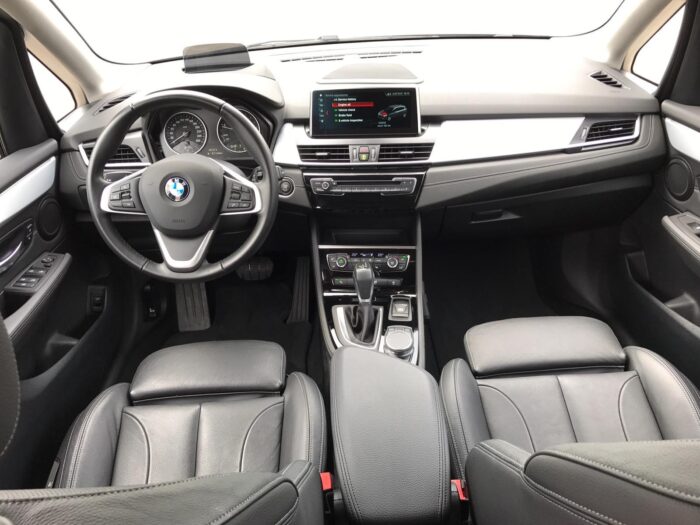 BMW 218 D ACTIVE TOURER 2,0 - Image 8