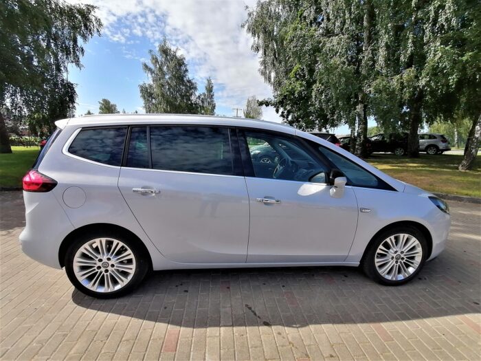Opel Zafira Tourer 1,6 CDTI "Innovation" - Image 12