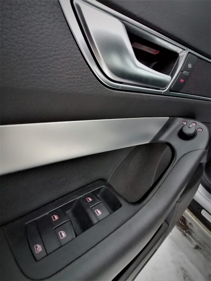 Audi A6 Avant 2,0 TDI - Image 24