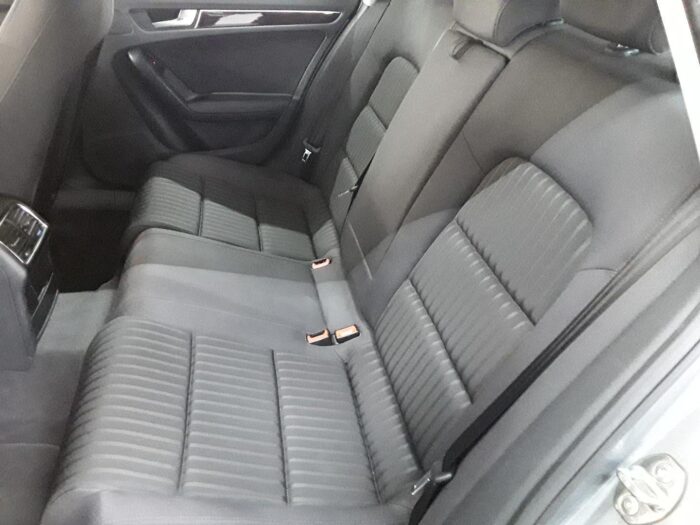 Audi A4 Avant 2,0 TDI "Ambiente" - Image 41