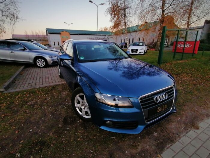 Audi A4 Avant 2,0 TDI Multitronic "Attraction" - Image 2