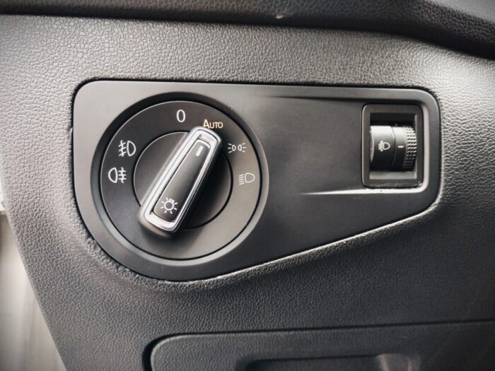 VW Tiguan - Image 13