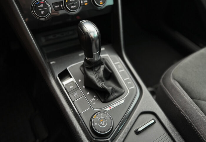 VW Tiguan | 2,0 TSI | R-Line | 2019.gada - Image 11