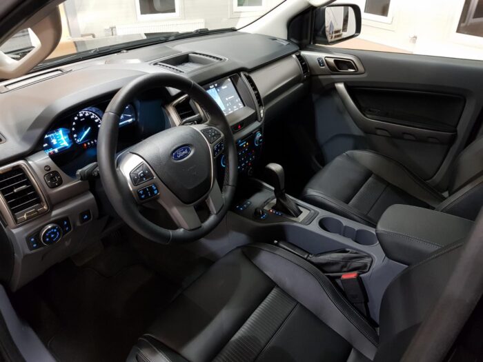 Ford Ranger Limited Edition 3.2 TDCI - Image 12