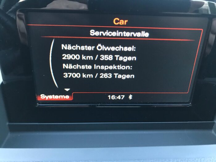 Audi Q3 Quattro 2,0 - Image 9