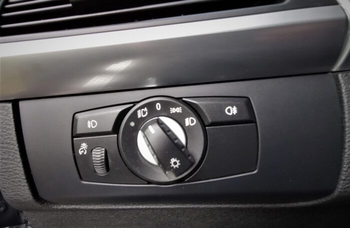 12-4 BMW X5 3.0 SD - Image 15