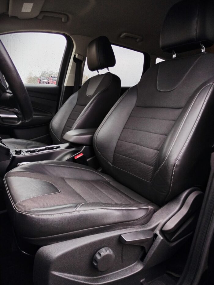 Ford Kuga 2,0 TDCI PowerShift "Titanium" - Image 13