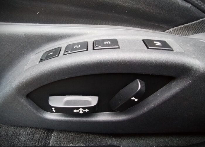 Volvo V60 2,4 D5 Geartronic "Summum" - Image 15