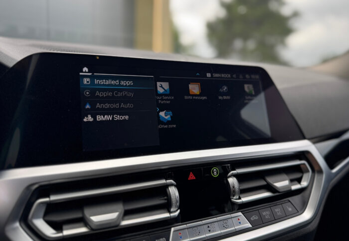 BMW 330e Touring Steptronic "Advantage" - Image 13