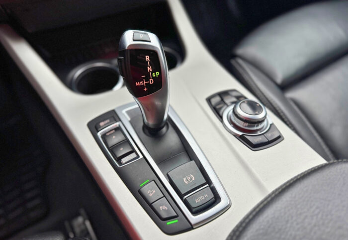 BMW X3 | 3.0d | 2013.gada - Image 12