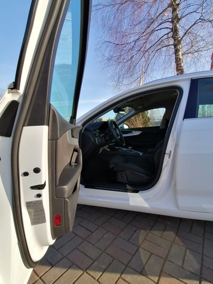 Audi A4 Avant sport 3,0 TDI S-tronic - Image 21