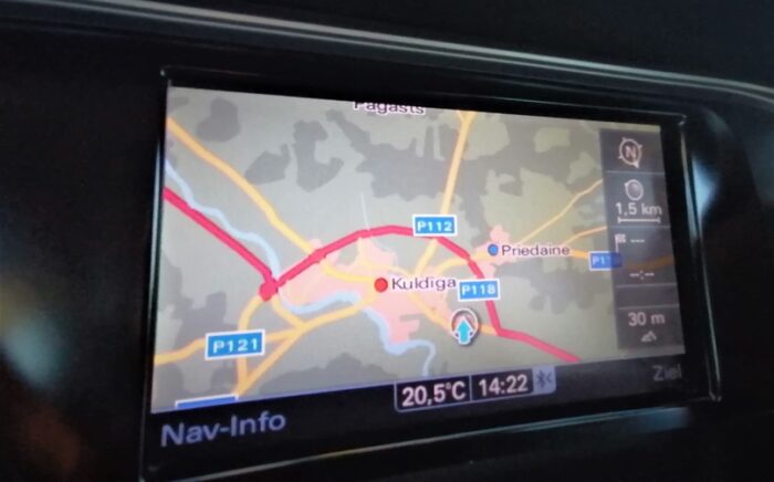 Audi A4 Avant 2,0 TDI Multitronic "Attraction" - Image 18