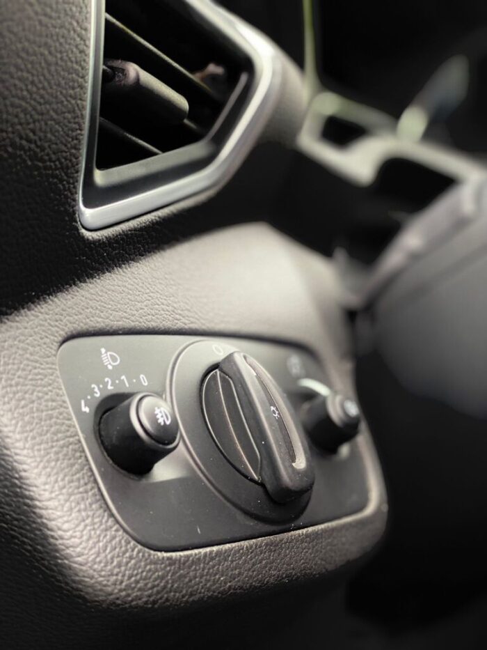 Ford Kuga 2,0 TDCI 4x4 Powershift "Titanium" - Image 18
