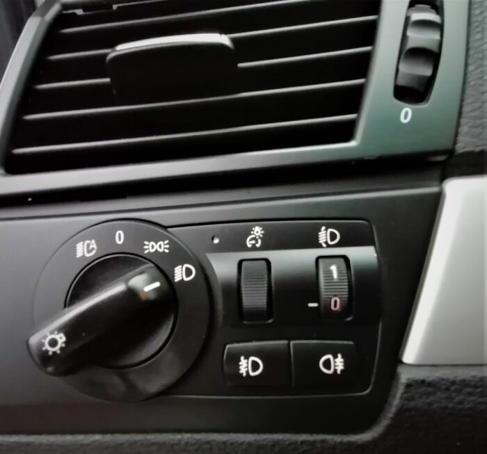 BMW X3 xDrive 20d Steptronic - Image 12