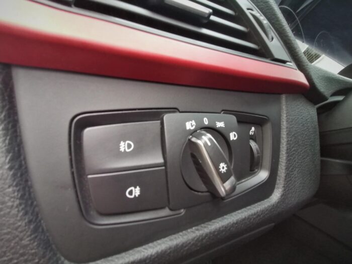 BMW 320 d Touring Steptronic "Sport Line" - Image 36