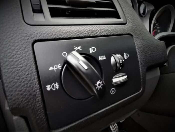 Ford Kuga 2.0 TDCi - Image 15