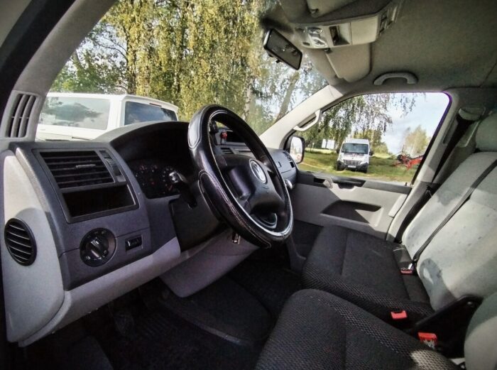 WV T5 Caravell - Image 15