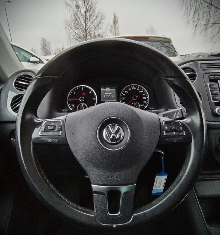 VW Tiguan 2,0 TDI 4MOTION "Sport & Style" - Image 8