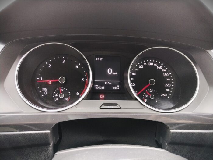 VW Tiguan - Image 15
