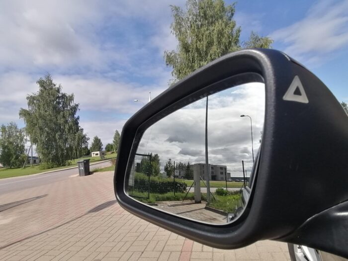 BMW 320d Touring Steptronic - Image 32
