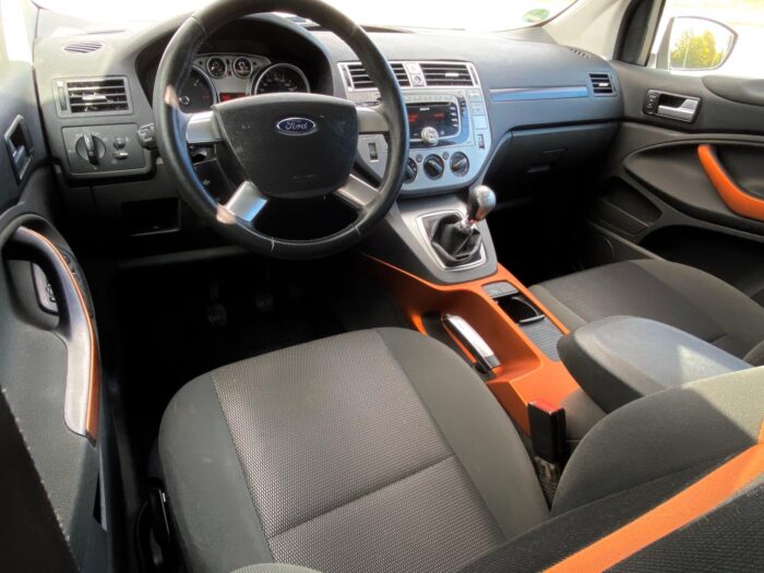 Ford Kuga 2,0 TDCi "Trendline" - Image 7