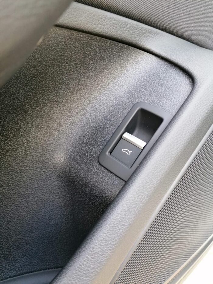 Audi A4 Avant sport 3,0 TDI S-tronic - Image 23