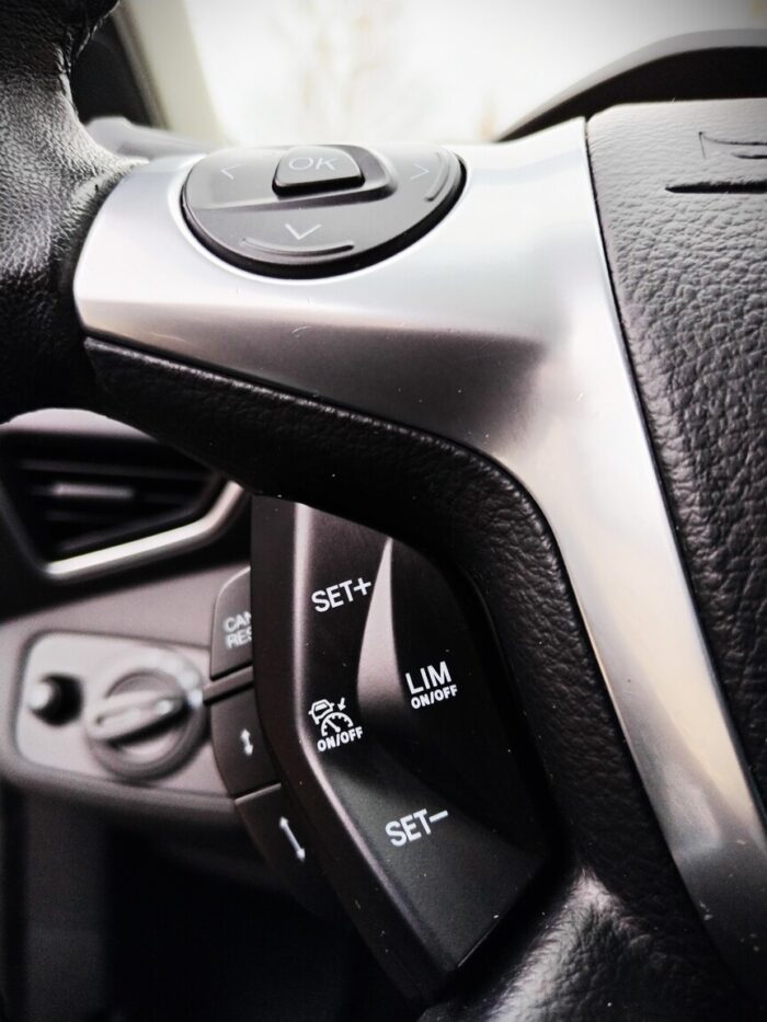 Ford Kuga 2,0 TDCI PowerShift "Titanium" - Image 15