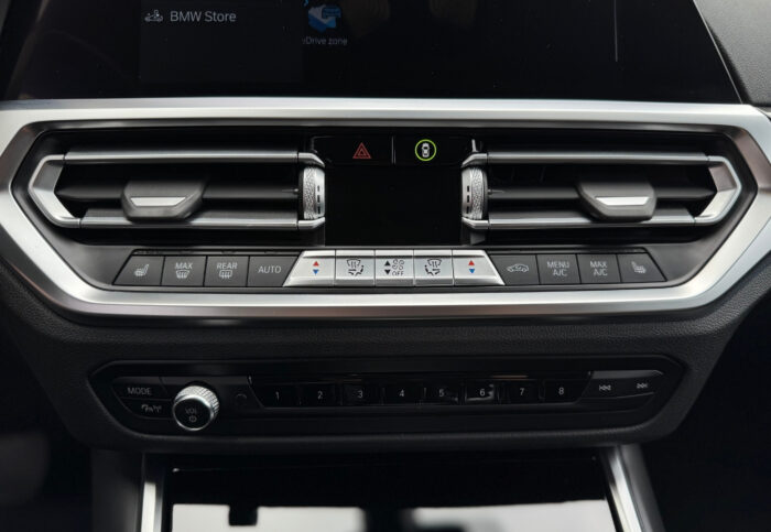 BMW 330e Touring Steptronic "Advantage" - Image 15