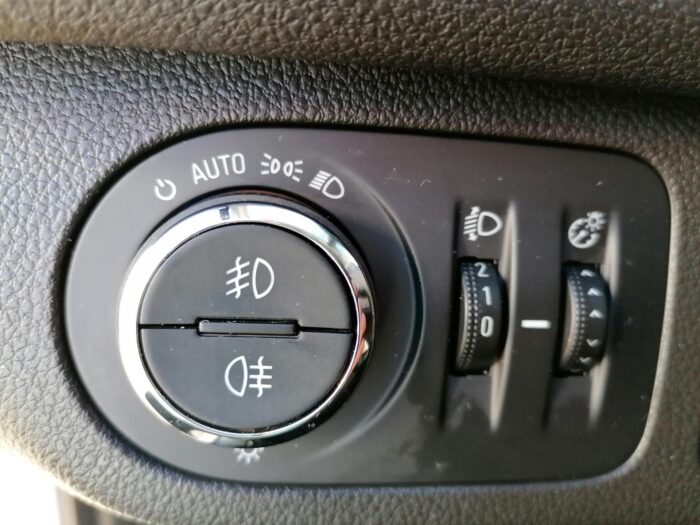 Opel Meriva 1,7 CDTI "Edition" - Image 37