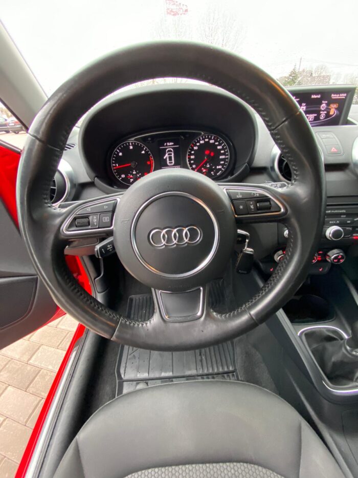 Audi A1 1,6 TDI "Attraction" - Image 27
