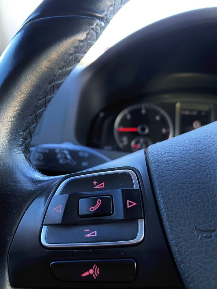 VW T5 Multivan 2,0 TDI 4Motion Automatik "Highline" - Image 16
