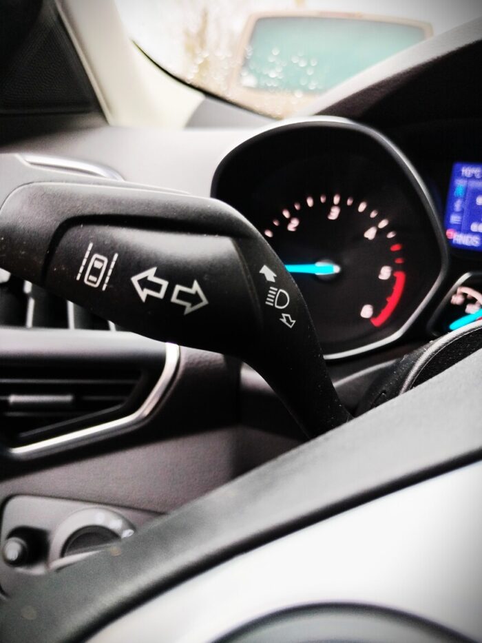 Ford Kuga 2,0 TDCI PowerShift "Titanium" - Image 16