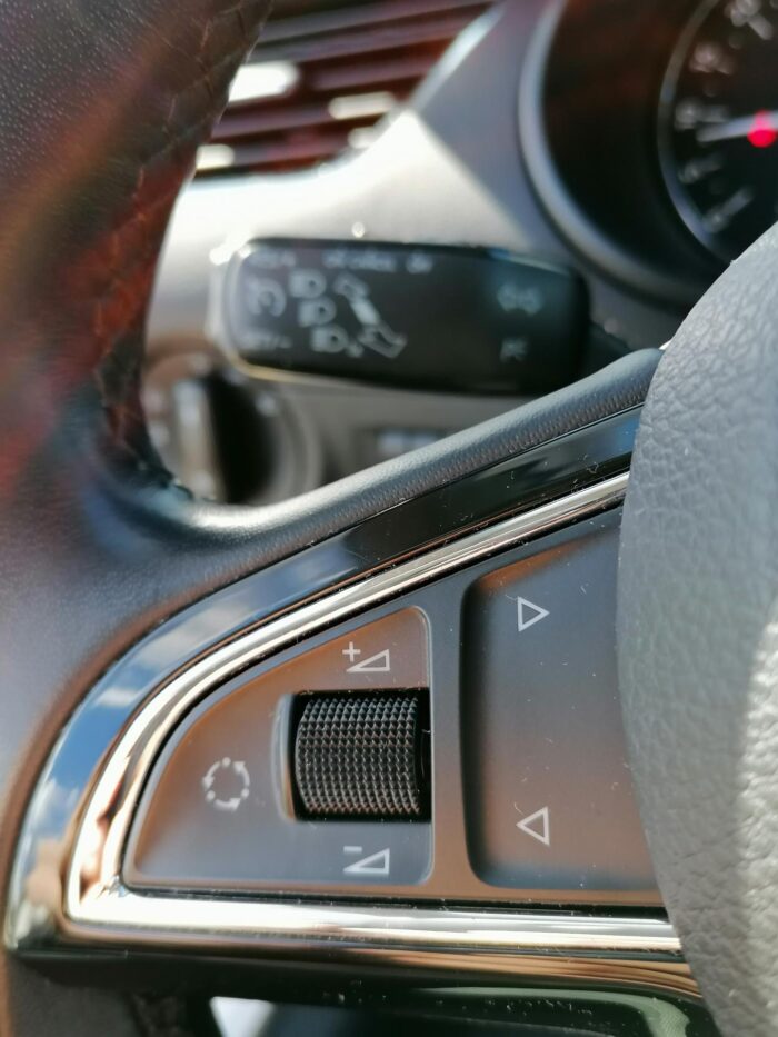 Skoda Octavia Combi 2,0 TDI Green tec "Ambition" - Image 33
