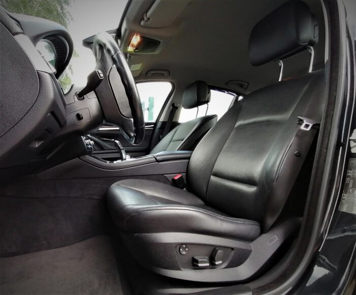 BMW 530d Steptronic - Image 14