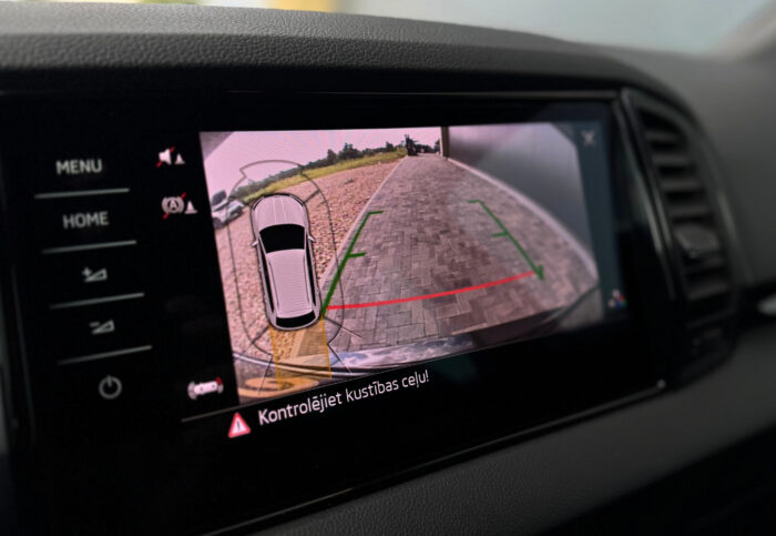 Skoda Karoq 2.0 TSI Sportline - AWD - Image 14