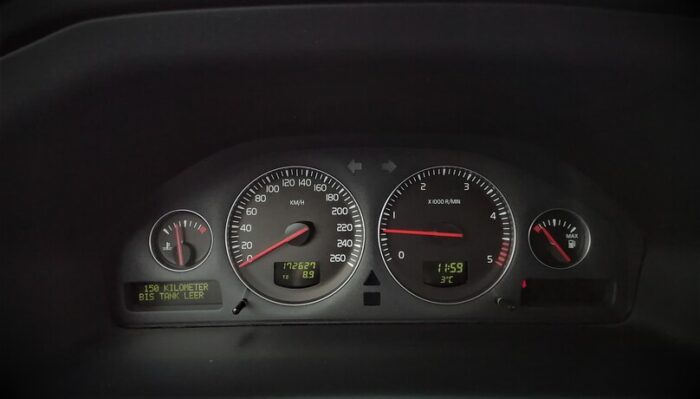 Volvo S60 2,4 D5 "Momentum" - Image 19
