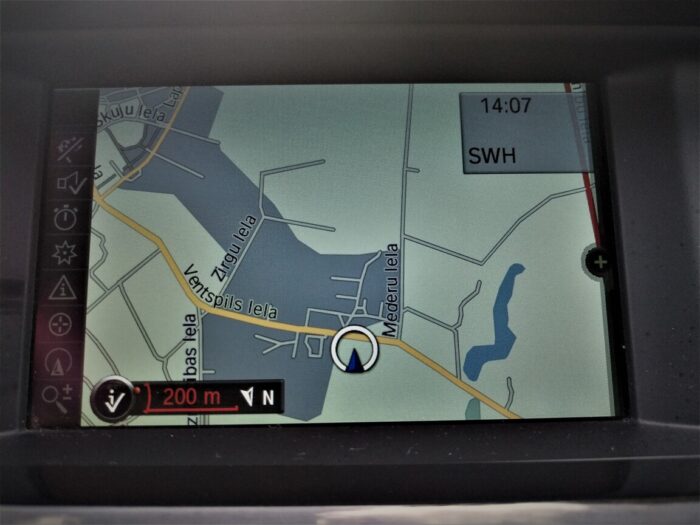 BMW 525d Touring - Image 16