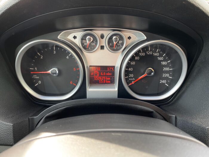 Ford Kuga 2,0 TDCi "Trendline" - Image 38