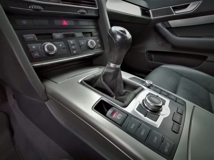 Audi A6 Avant 2,0 TDI - Image 8
