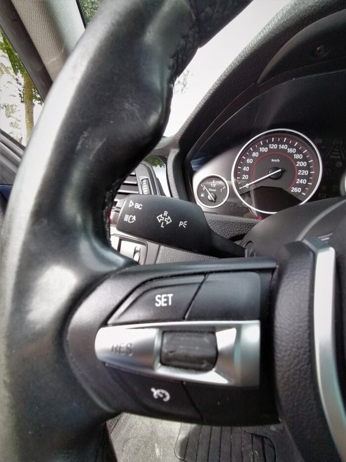 BMW 320 d Touring Steptronic "Sport Line" - Image 48