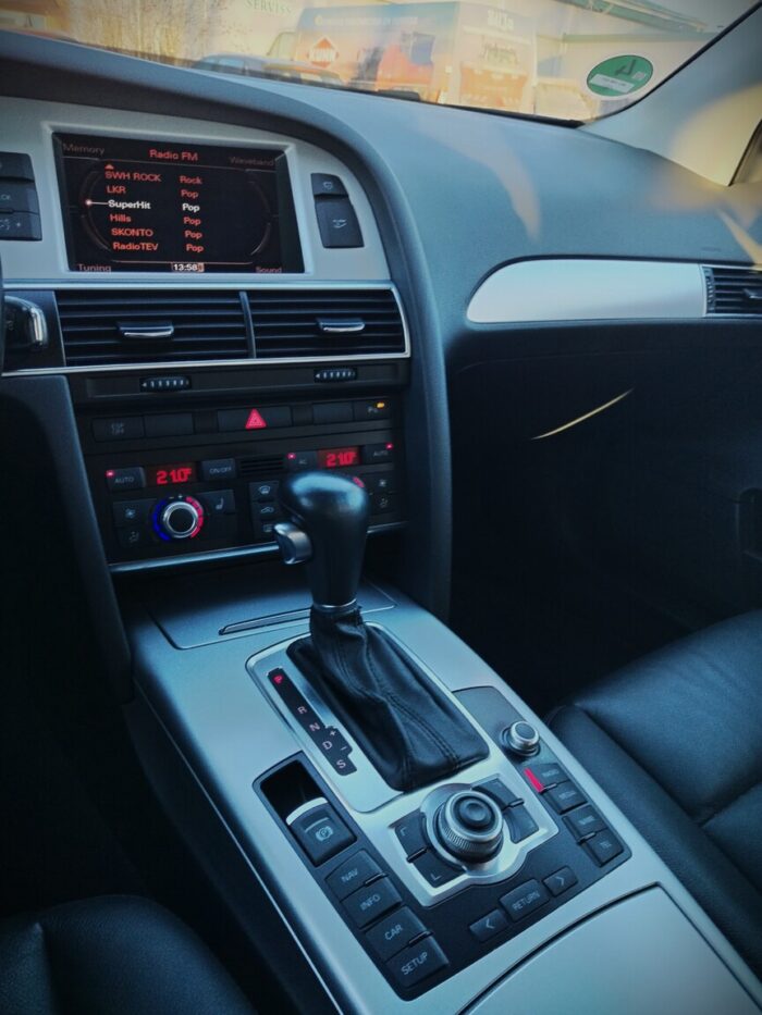 Audi A6 Avant 2,0 TDI multitronic - Image 17